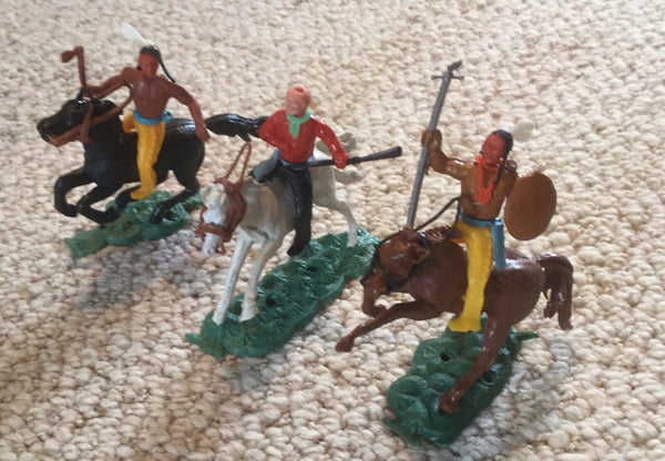 Vintage  Timpo/Swoppet? Mounted Cowboy and Indians