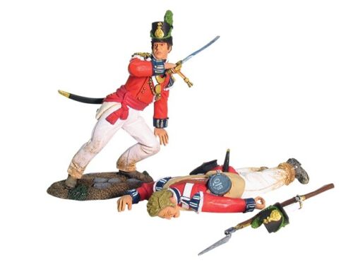 Britains -17877 Napoleonic British Coldstream Guards Officer & Casualty Set 1