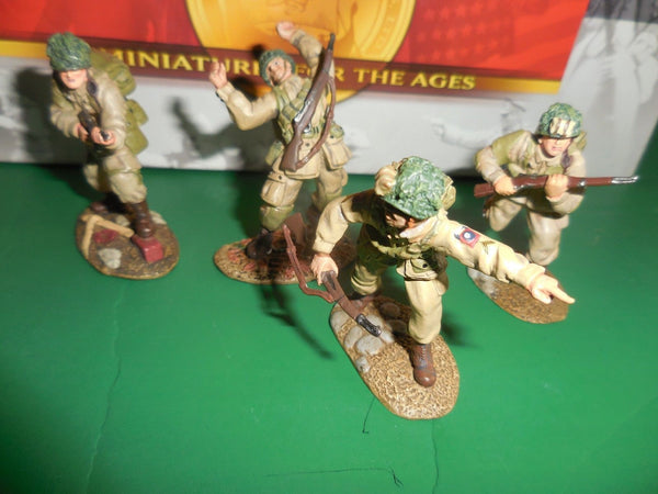 conte toy soldiers US Airborne Charging ww2-016