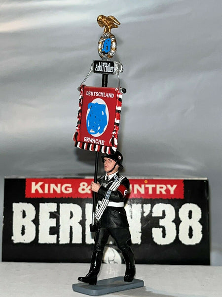 KING & COUNTRY SS MARCHING STANDARD BEARER LAH027 Berlin '38