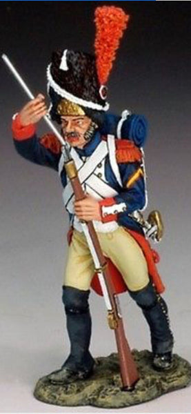 KING & COUNTRY THE AGE OF NAPOLEON NA156 FRENCH GUARD LOADING RIFLE